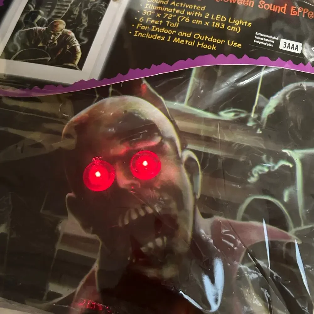 Vintage Halloween Door Window Wall Decor Lights & Sound Effect Zombies TESTED